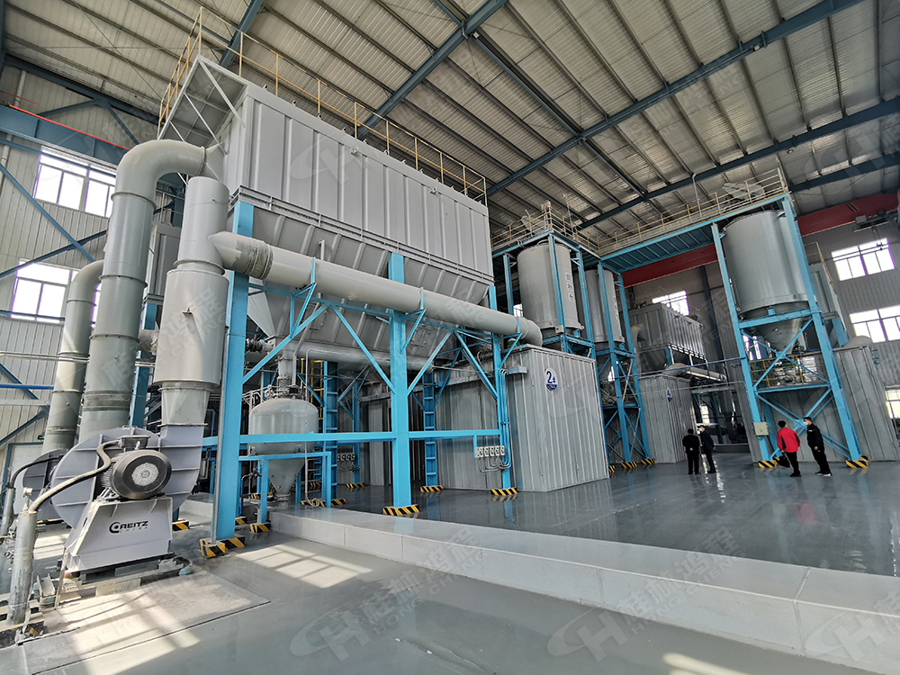 桂林鴻程5臺HCH超細(xì)環(huán)輥磨粉機(jī)助力兗礦集團(tuán)（世界500強(qiáng)）生產(chǎn)清潔型煤！