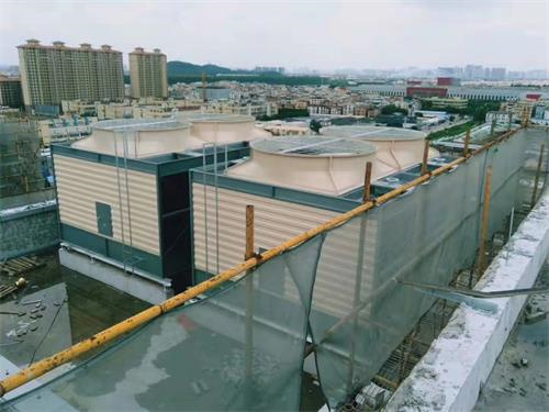 <a href=http://m.whqjzx.com/tags/19_0.html target=_blank class=infotextkey>工業(yè)冷卻塔</a>的優(yōu)點(diǎn)有哪些